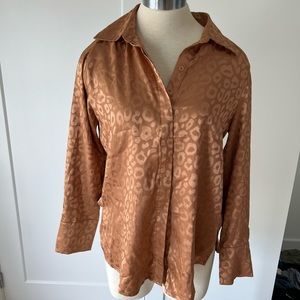 Copper leopard button down
